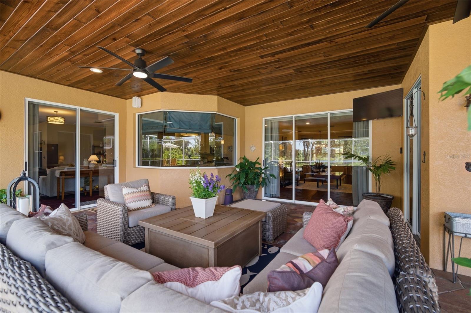 LAKE WEEKS PH 1 - Residential