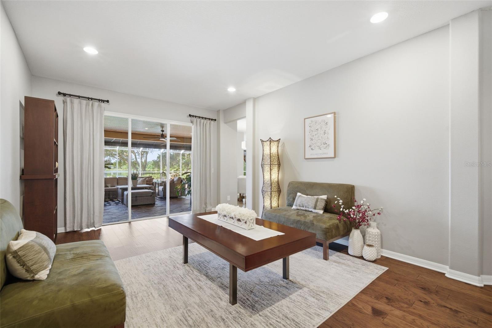 LAKE WEEKS PH 1 - Residential