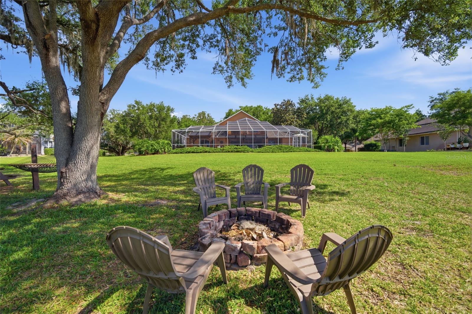 LAKE WEEKS PH 1 - Residential