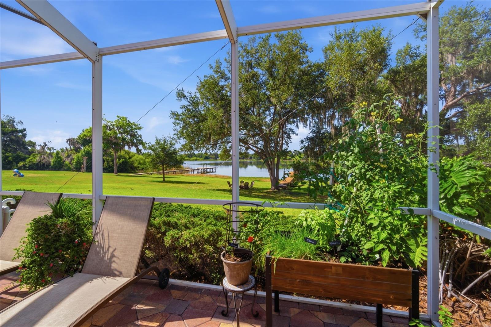 LAKE WEEKS PH 1 - Residential