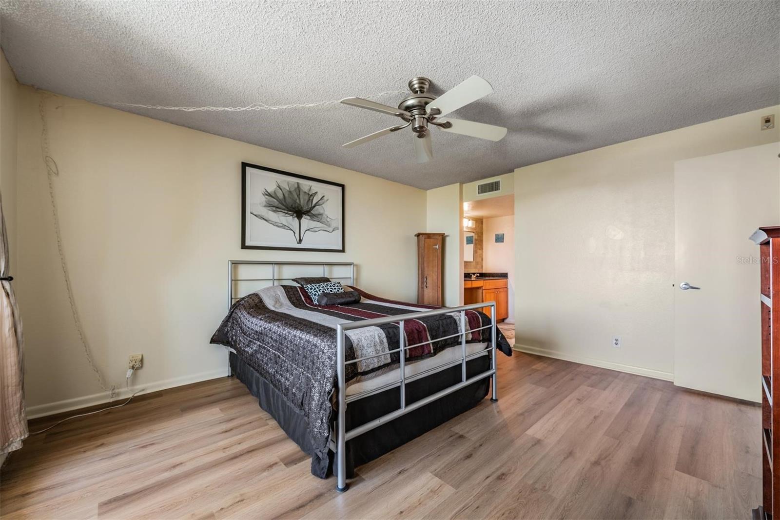 COVE CAY 26-21 VILLAGE II - Residential