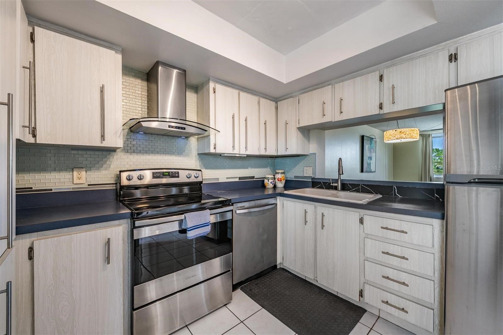 COVE CAY 26-21 VILLAGE II - Residential