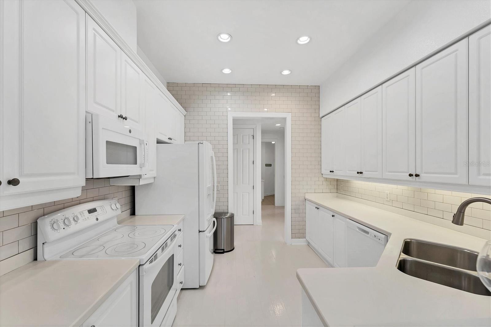 ACADEMY PARK PH I - Residential