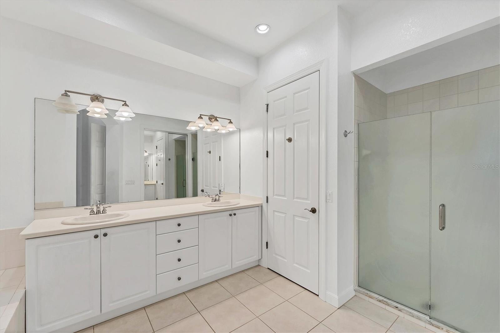 ACADEMY PARK PH I - Residential