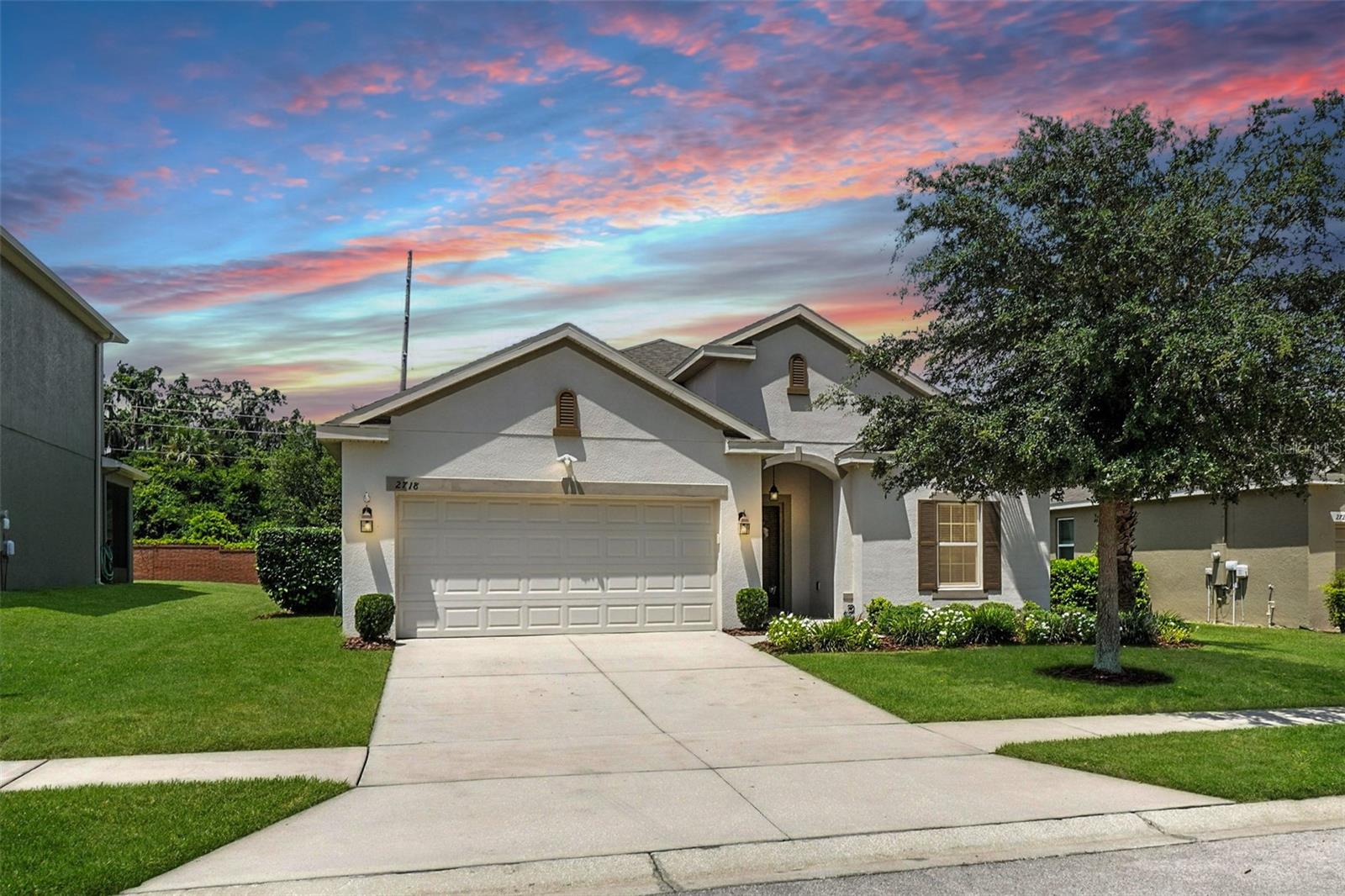 Grand Island Reserve Gem – Move-In Ready & Priced to Sell! Step into the perfect blend of comfort, style, and Florida charm in this immaculate 4-bedroom, 2-bath single-story home in the highly sought-after Grand Island Reserve. Designed for both easy living and effortless entertaining, the open-concept floor plan flows from a chef-inspired kitchen — with stainless steel appliances, granite countertops, and a large island — into bright, airy living spaces. Your private primary suite is a true retreat, featuring a spa-style bath with a garden tub, separate shower, and walk-in closet. Both bathrooms feature elegant tiled surrounds for a touch of luxury. Step outside to a screened-in patio overlooking a peaceful backyard with no rear neighbors — the ideal spot for morning coffee, sunset dinners, or weekend get-togethers. Enjoy resort-style amenities including a pool, playground, basketball court, and bike trail. Additional highlights: Lush landscaping for instant curb appeal, Interior laundry room, Easy access to shopping, dining, entertainment, and Orlando via major highways. Lake Eustis and Lake Yale, Historic Downtown Eustis, Mount Dora, and Tavares — all just minutes away. Act now — homes in this neighborhood don’t last! Schedule your private tour today and make this your forever home.