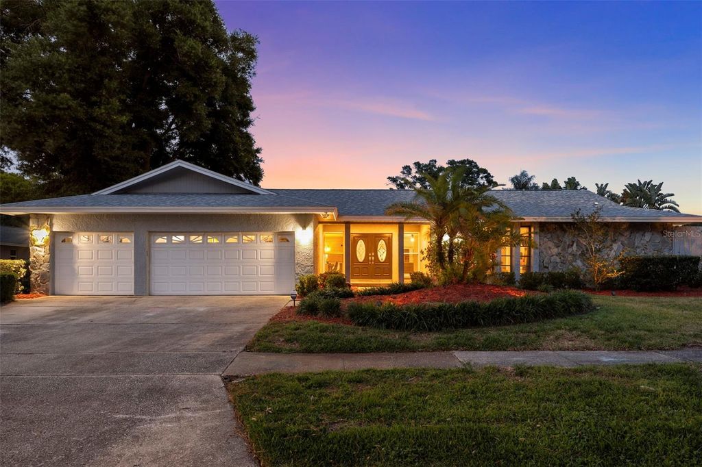 Photo of 3131 Gleneagles Drive E, Clearwater, FL 33761 (MLS # TB8503210)