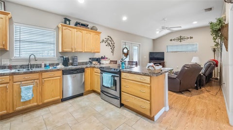 Tiny photo for 14034 Max Hooks Road, Clermont, FL 34711 (MLS # G5119453)