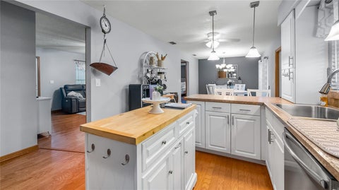 Tiny photo for 14034 Max Hooks Road, Clermont, FL 34711 (MLS # G5119453)