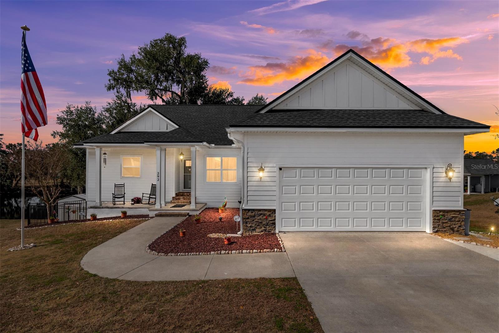 292 SW OLD CYPRESS WAY