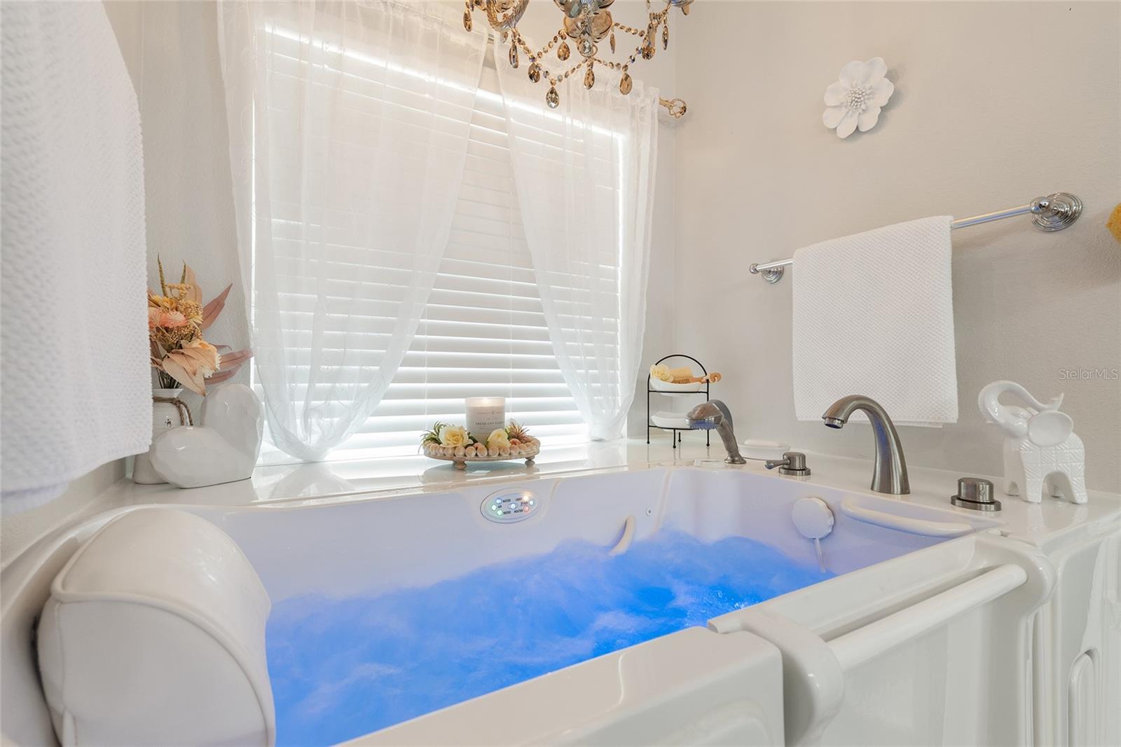 RESERVE/JEWEL LAKE PH 1 - Residential