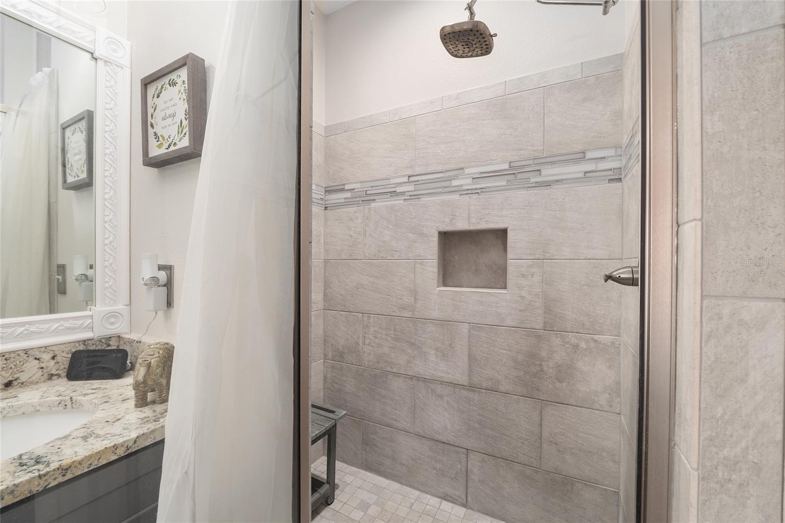 RESERVE/JEWEL LAKE PH 1 - Residential