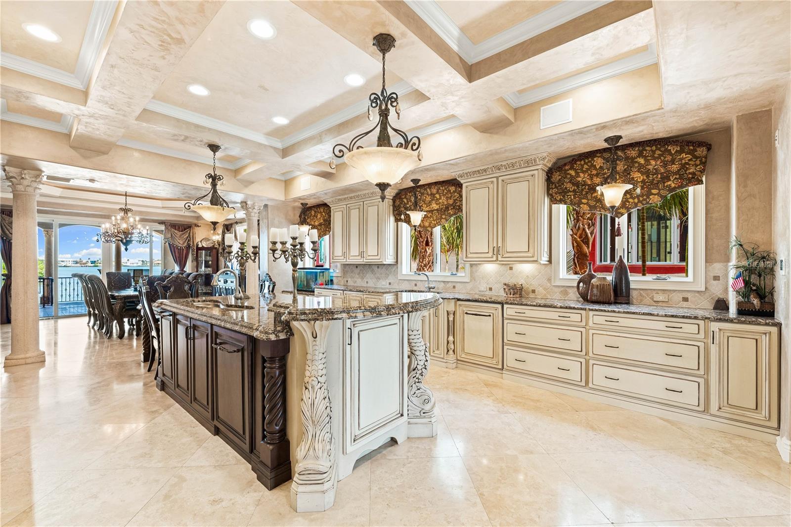 SAINT ARMANDS DIV JOHN RINGLING ESTATES - Residential