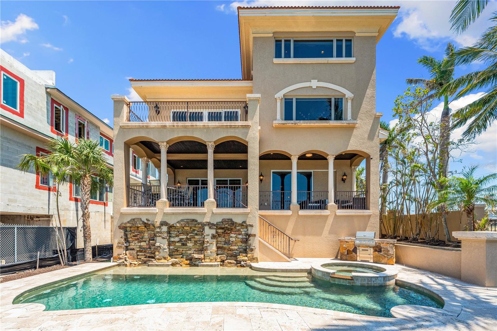 SAINT ARMANDS DIV JOHN RINGLING ESTATES - Residential