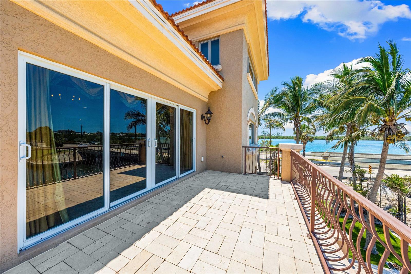 SAINT ARMANDS DIV JOHN RINGLING ESTATES - Residential