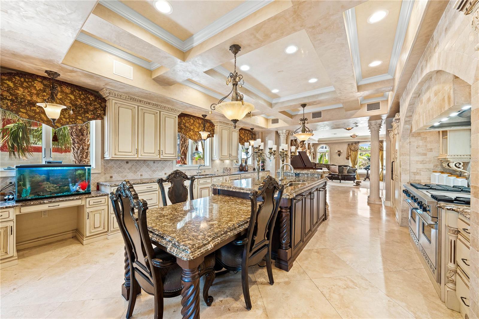 SAINT ARMANDS DIV JOHN RINGLING ESTATES - Residential