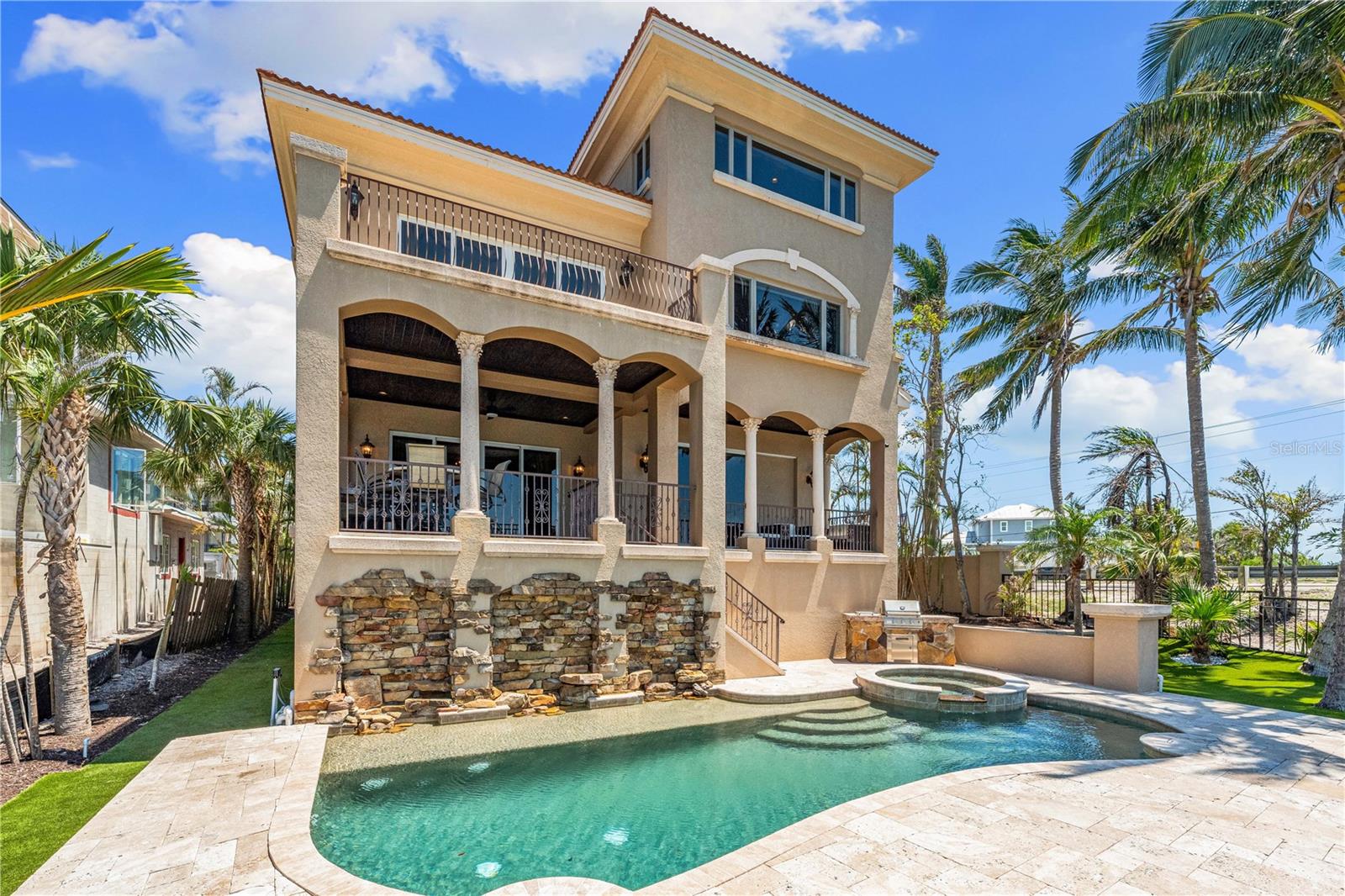SAINT ARMANDS DIV JOHN RINGLING ESTATES - Residential