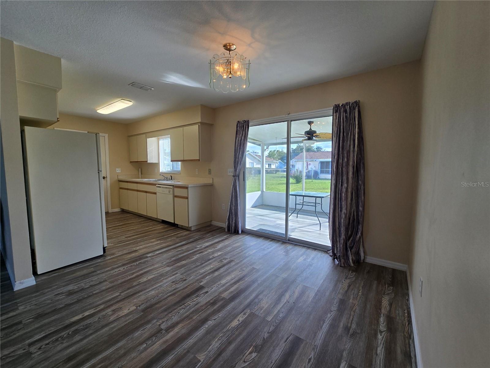 SPRUCE CRK SOUTH VIIA - Residential