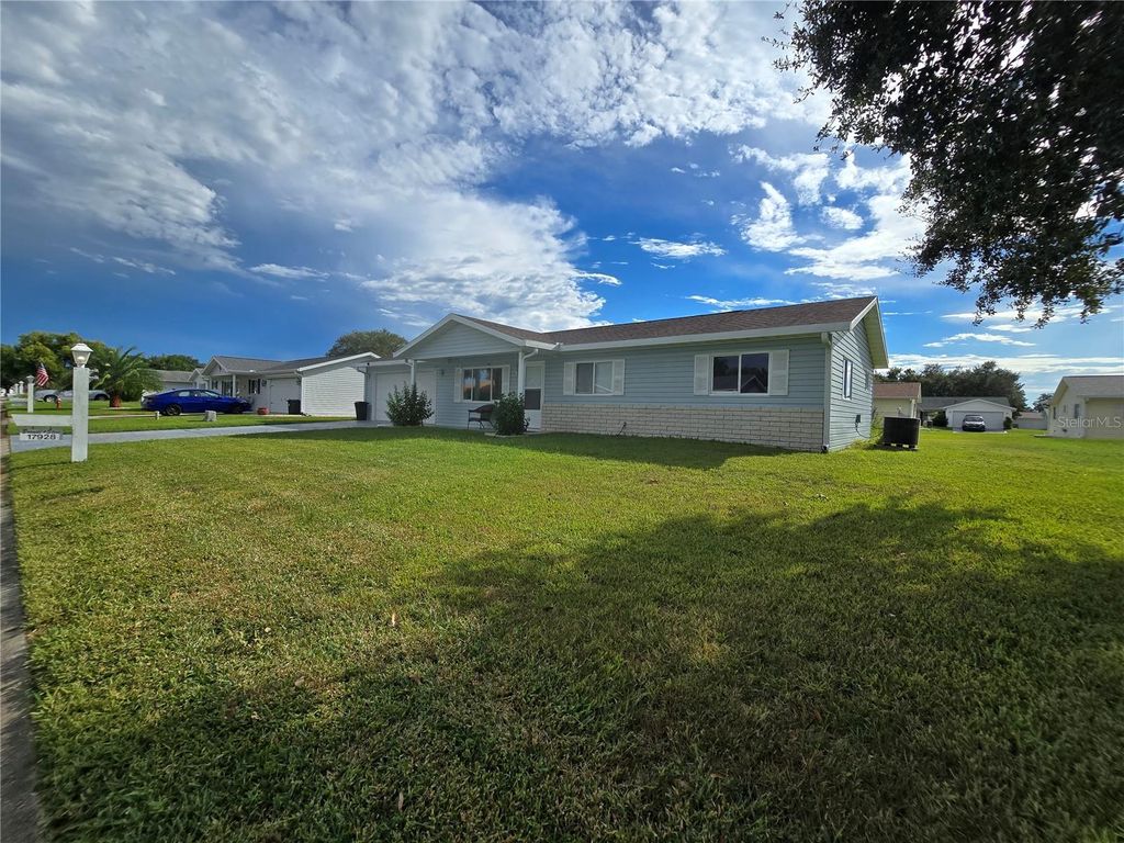 Photo of 17928 SE 107th Court, Summerfield, FL 34491 (MLS # OM710335)