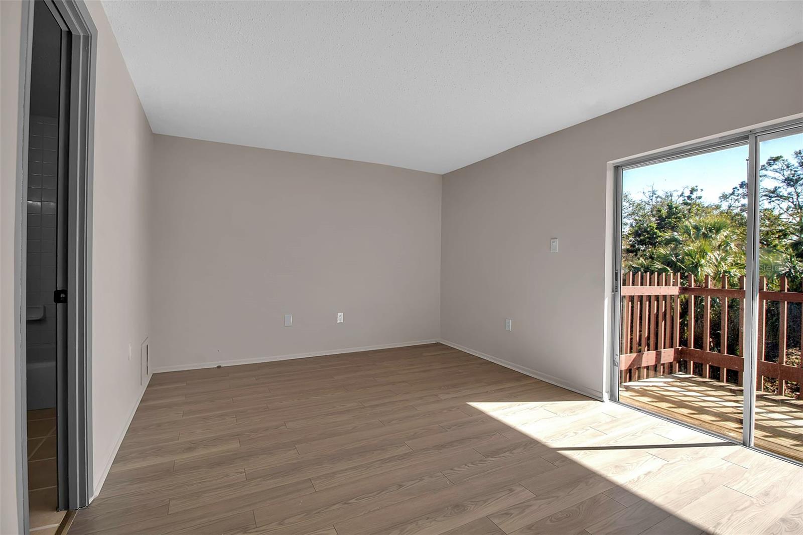 RAMBLEWOOD ACRES - Residential