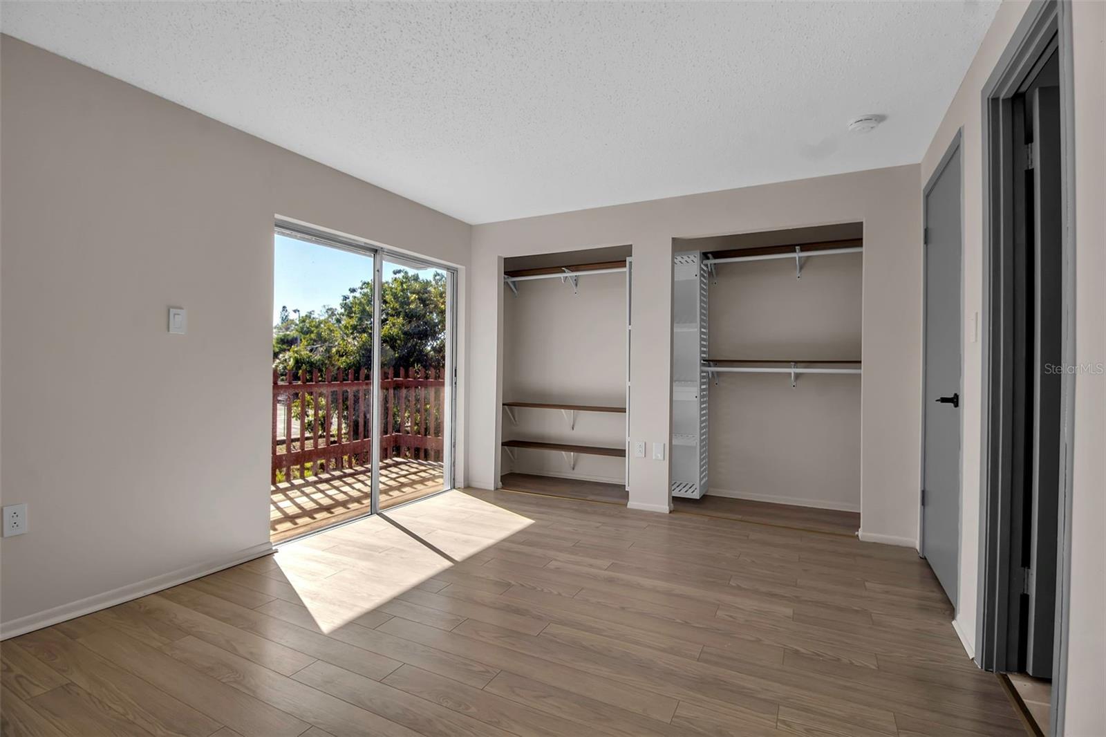 RAMBLEWOOD ACRES - Residential