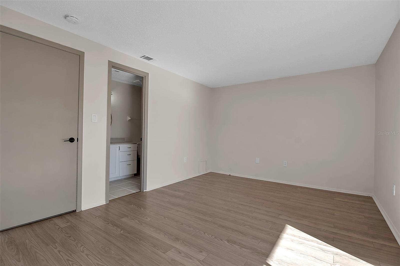 RAMBLEWOOD ACRES - Residential