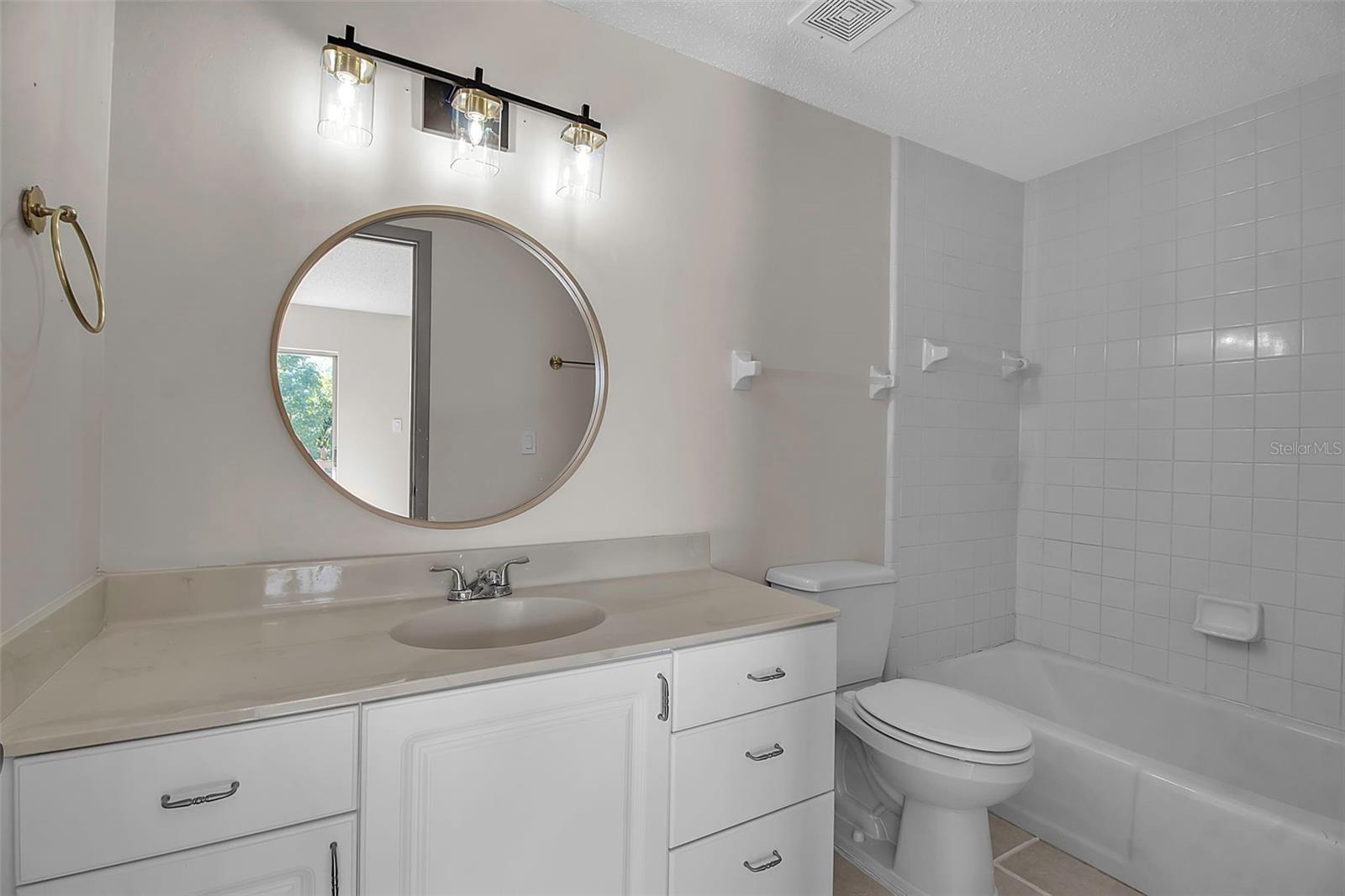 RAMBLEWOOD ACRES - Residential