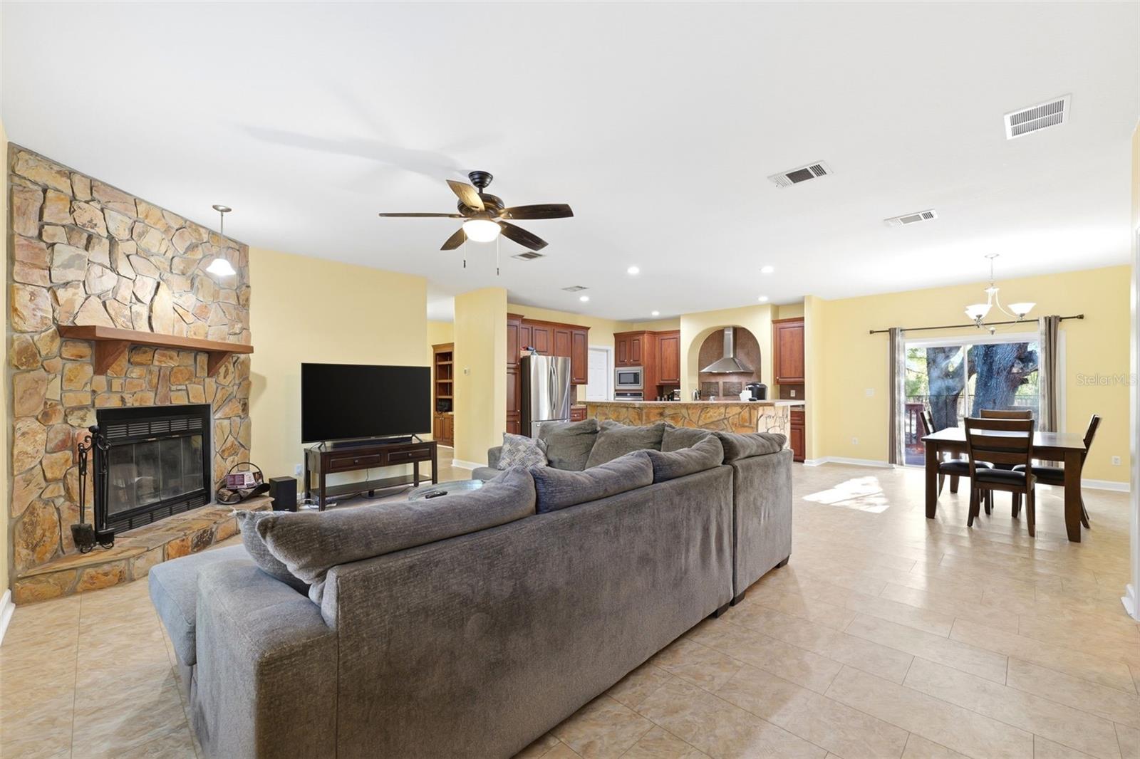 EL PICO UNREC - Residential