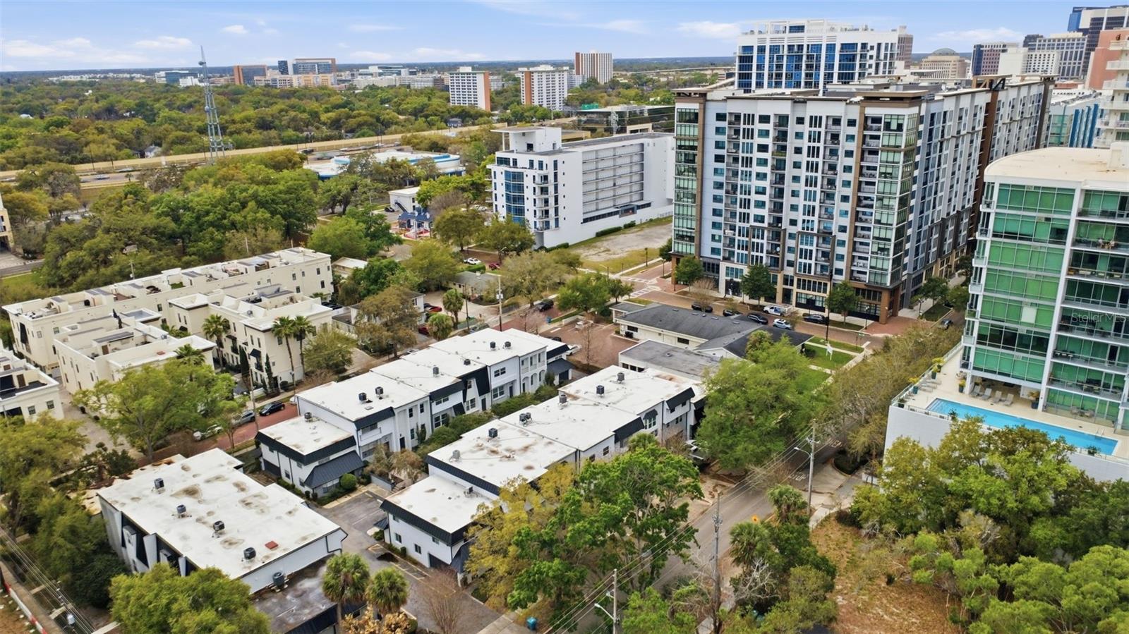 SUMMER WINDS TWNHS SEC 02 - Residential