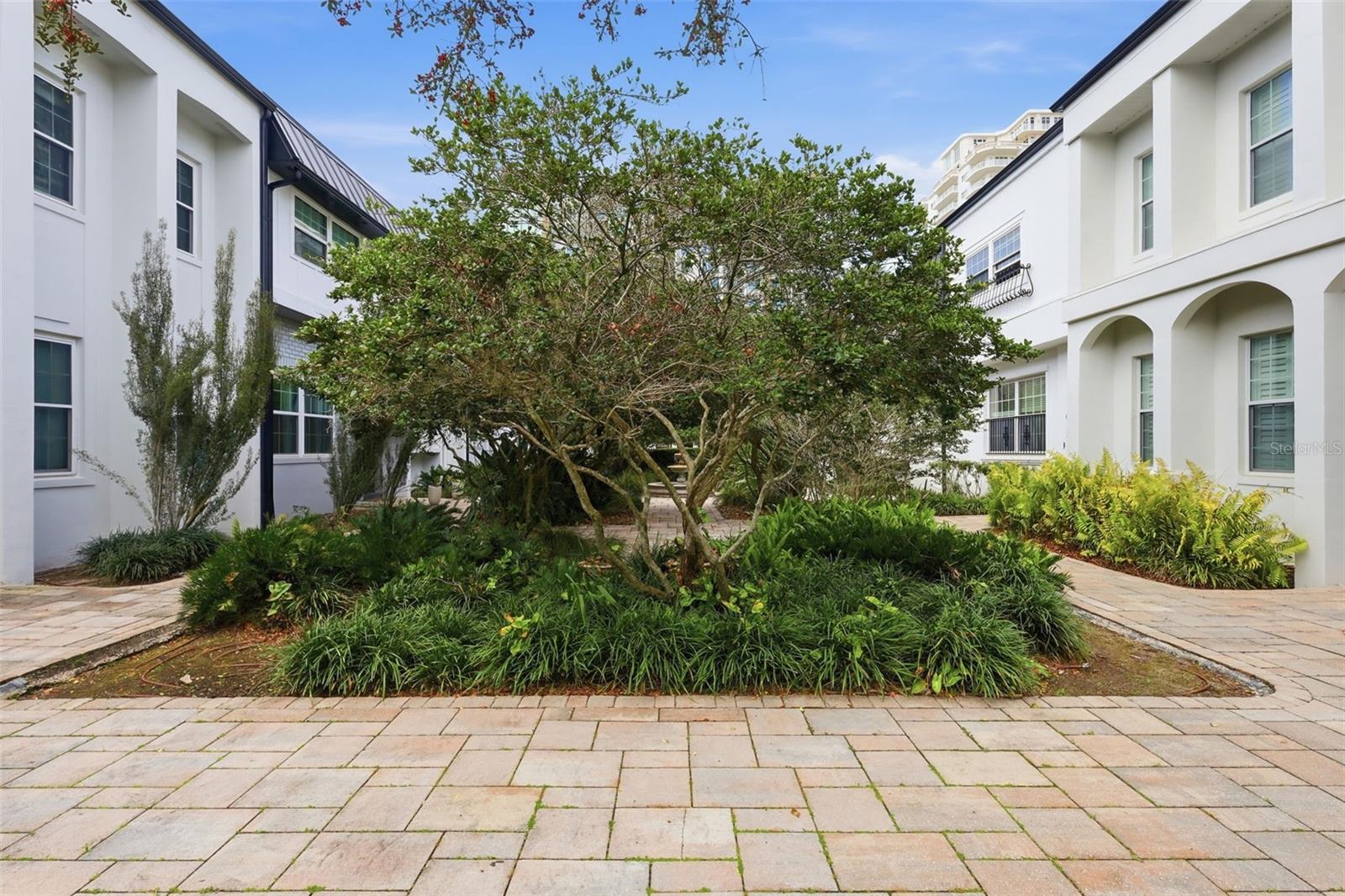 SUMMER WINDS TWNHS SEC 02 - Residential