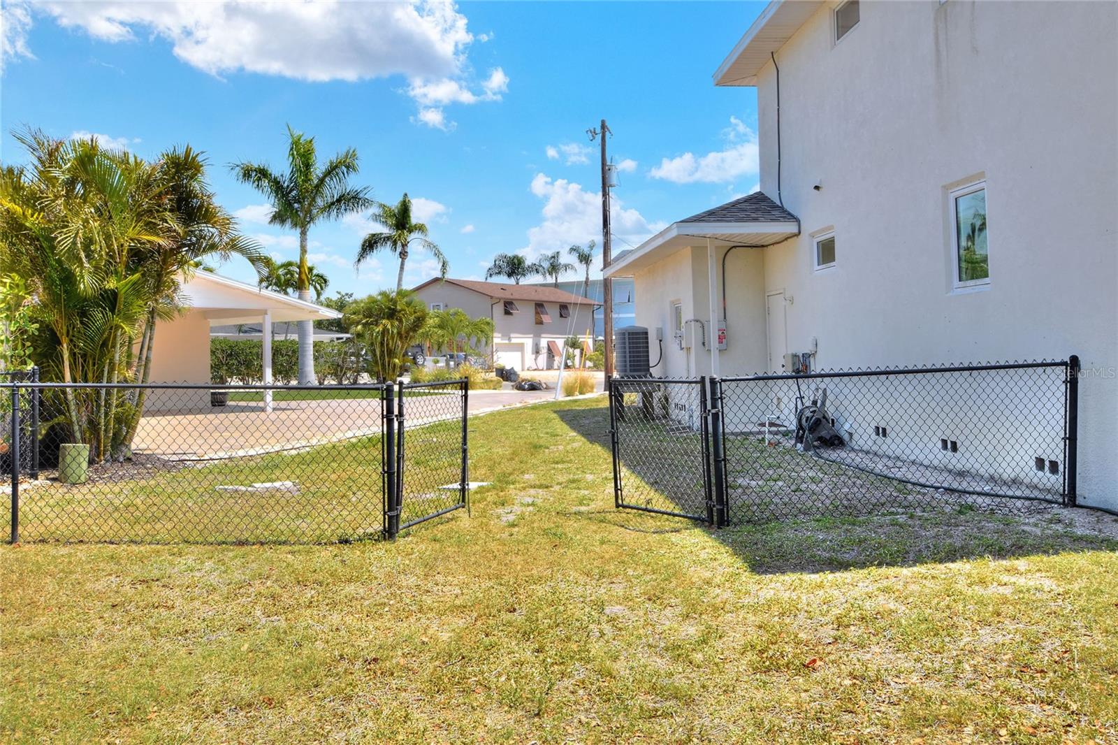 RIVERDALE REV - Residential