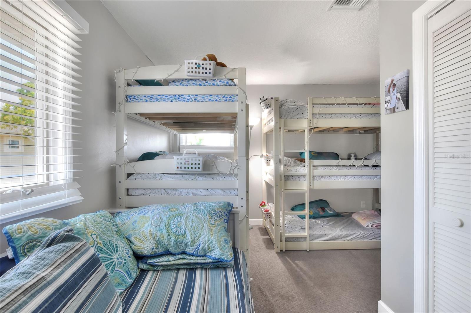 RIVERDALE REV - Residential