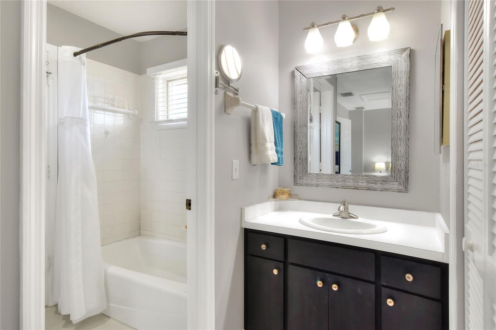 RIVERDALE REV - Residential