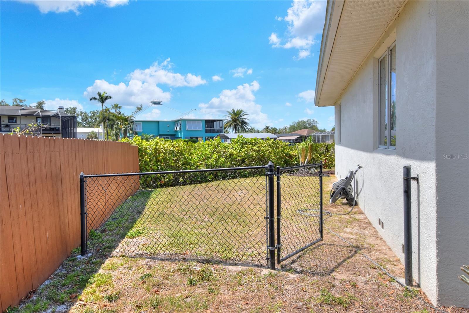 RIVERDALE REV - Residential