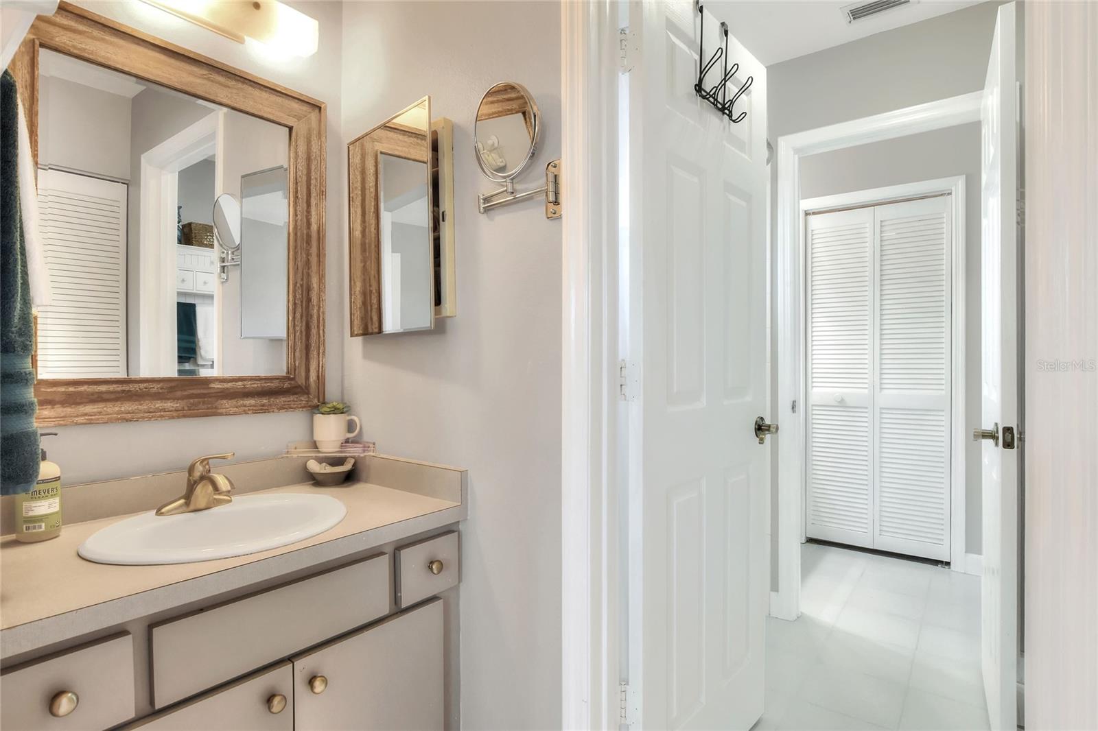 RIVERDALE REV - Residential