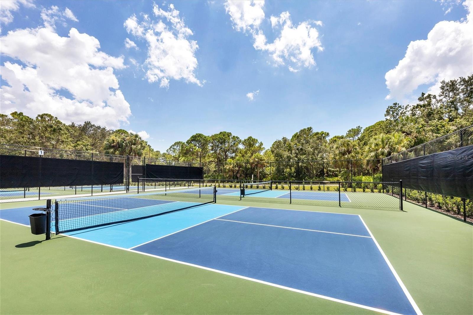 UNIVERSITY PARK - Residential