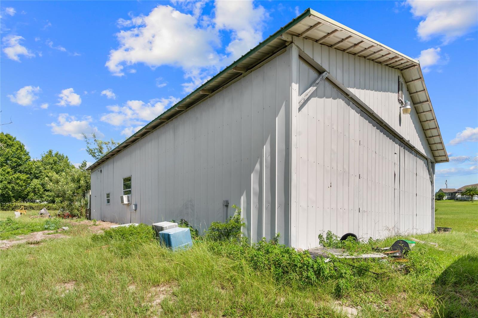 SSS UN 13 01 - Residential