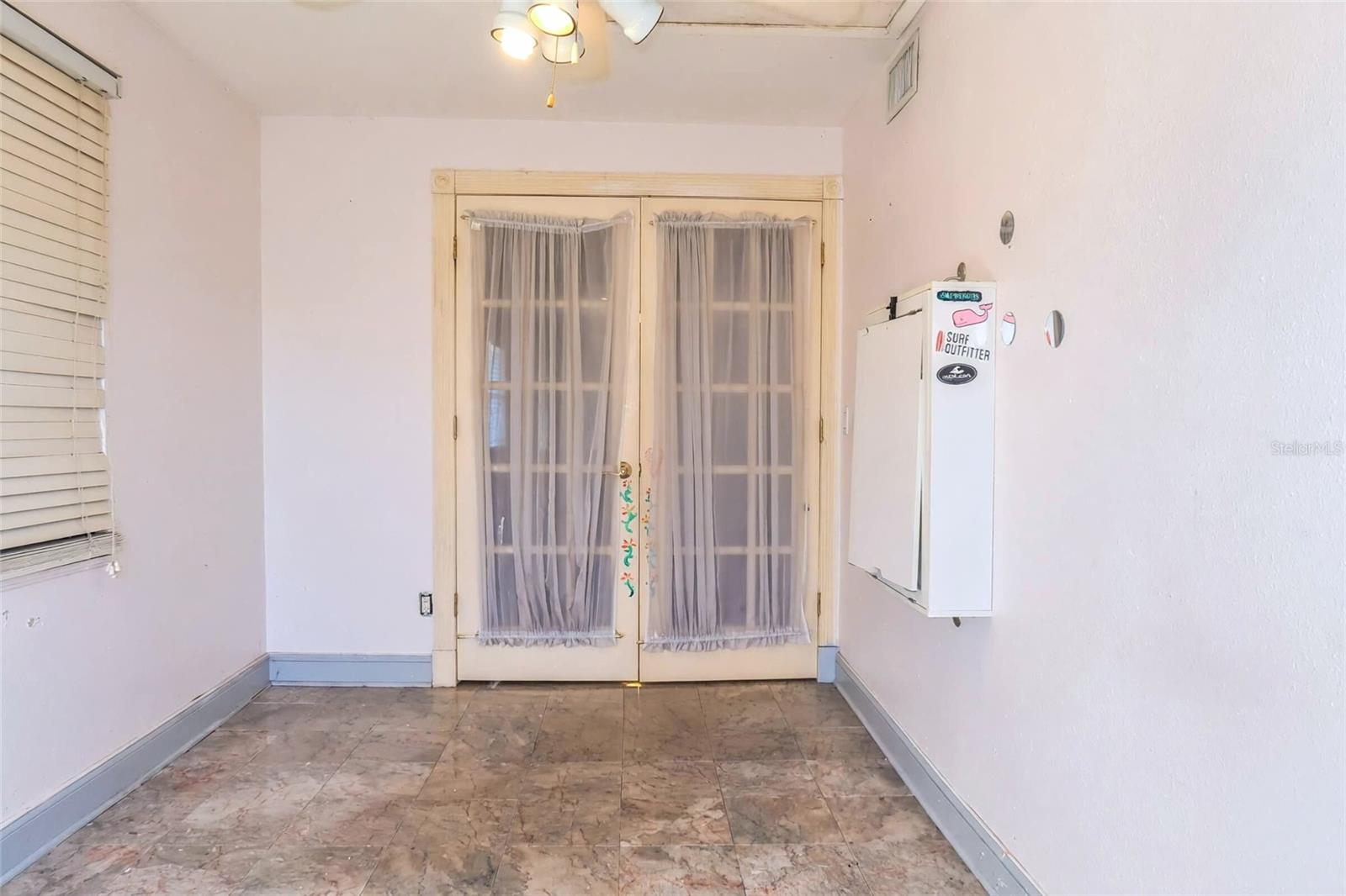 OZONA SHORES 3RD ADD - Residential