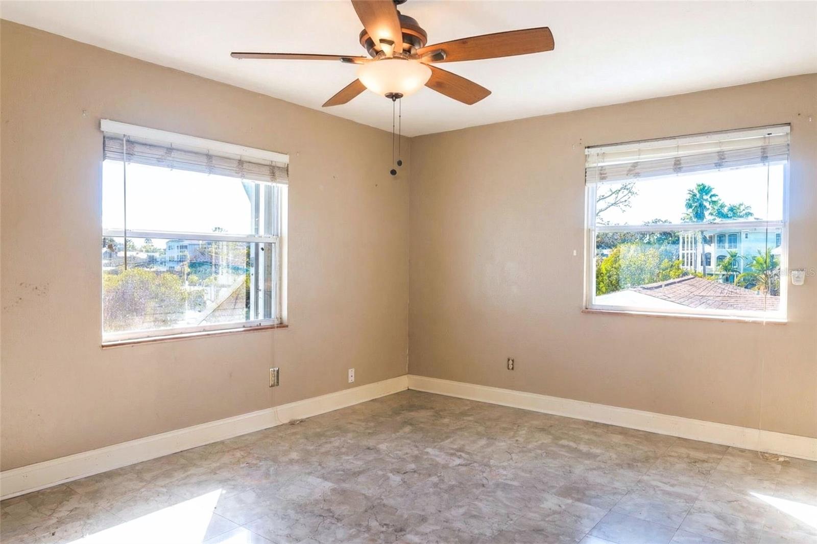 OZONA SHORES 3RD ADD - Residential