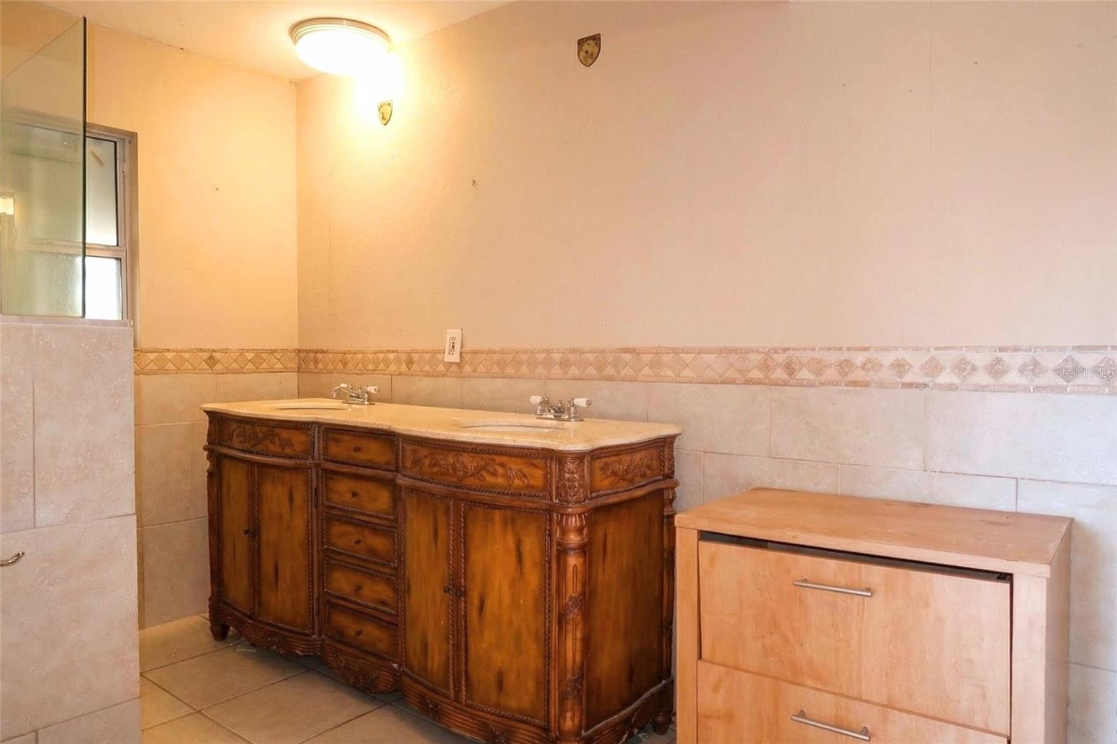 OZONA SHORES 3RD ADD - Residential