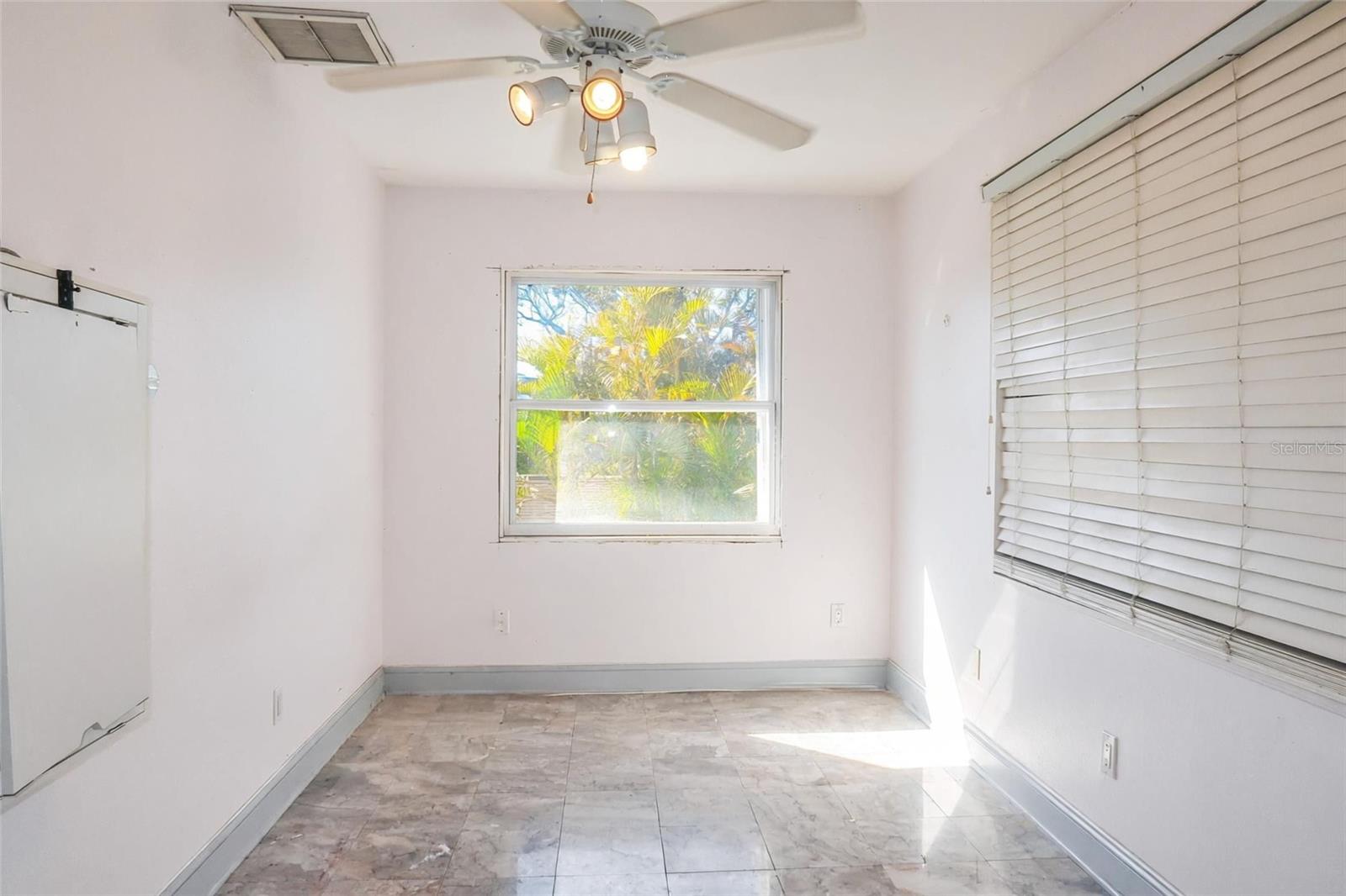 OZONA SHORES 3RD ADD - Residential