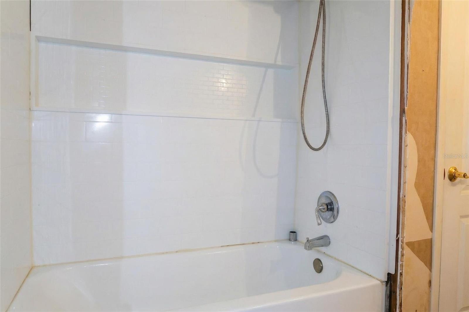 OZONA SHORES 3RD ADD - Residential