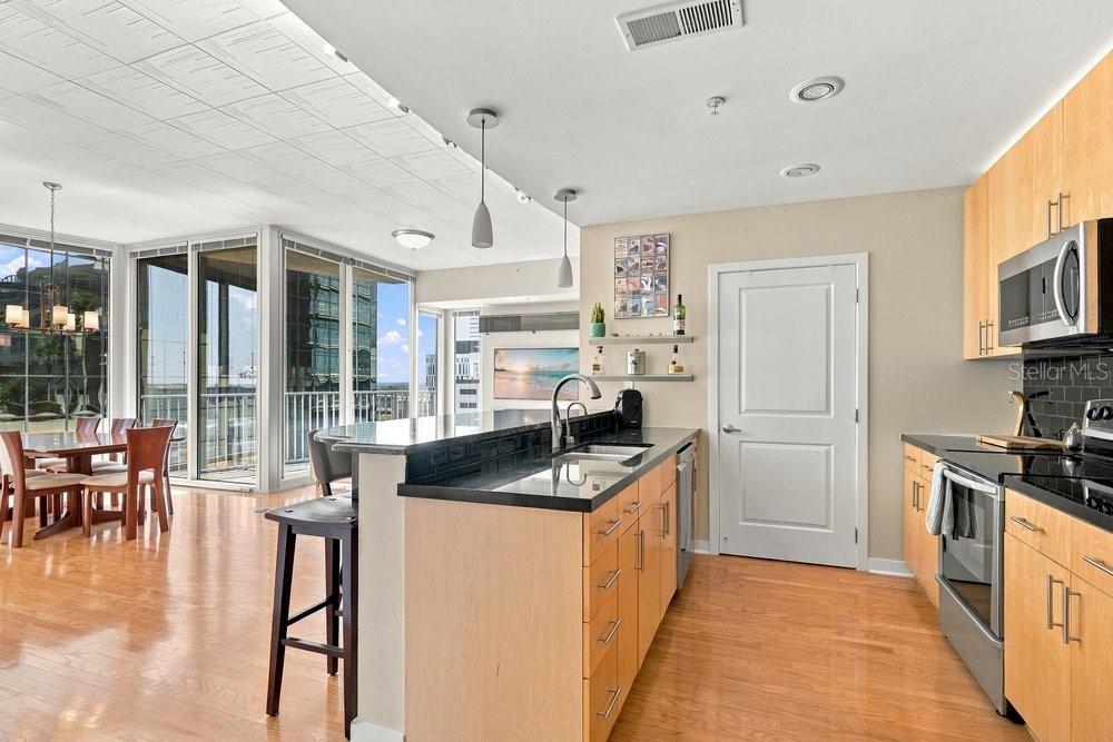 Photo of 155 S Court Avenue #1102, Orlando, FL 32801 (MLS # O6446337)