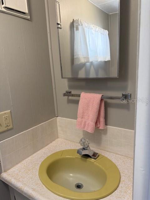 ORANGE BLOSSOM GARDENS UNIT 02 - Residential