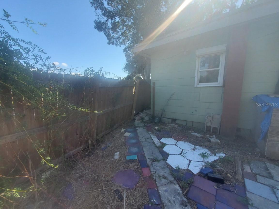 BELMONT SUB - Residential