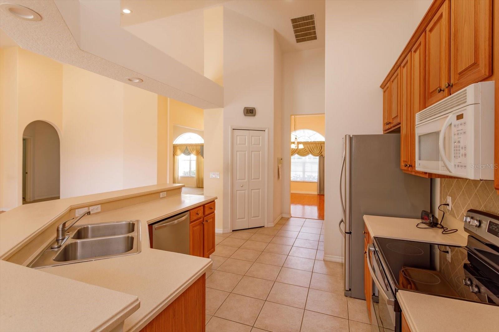 ROCK SPGS RIDGE PH 04-A 51 137 - Residential