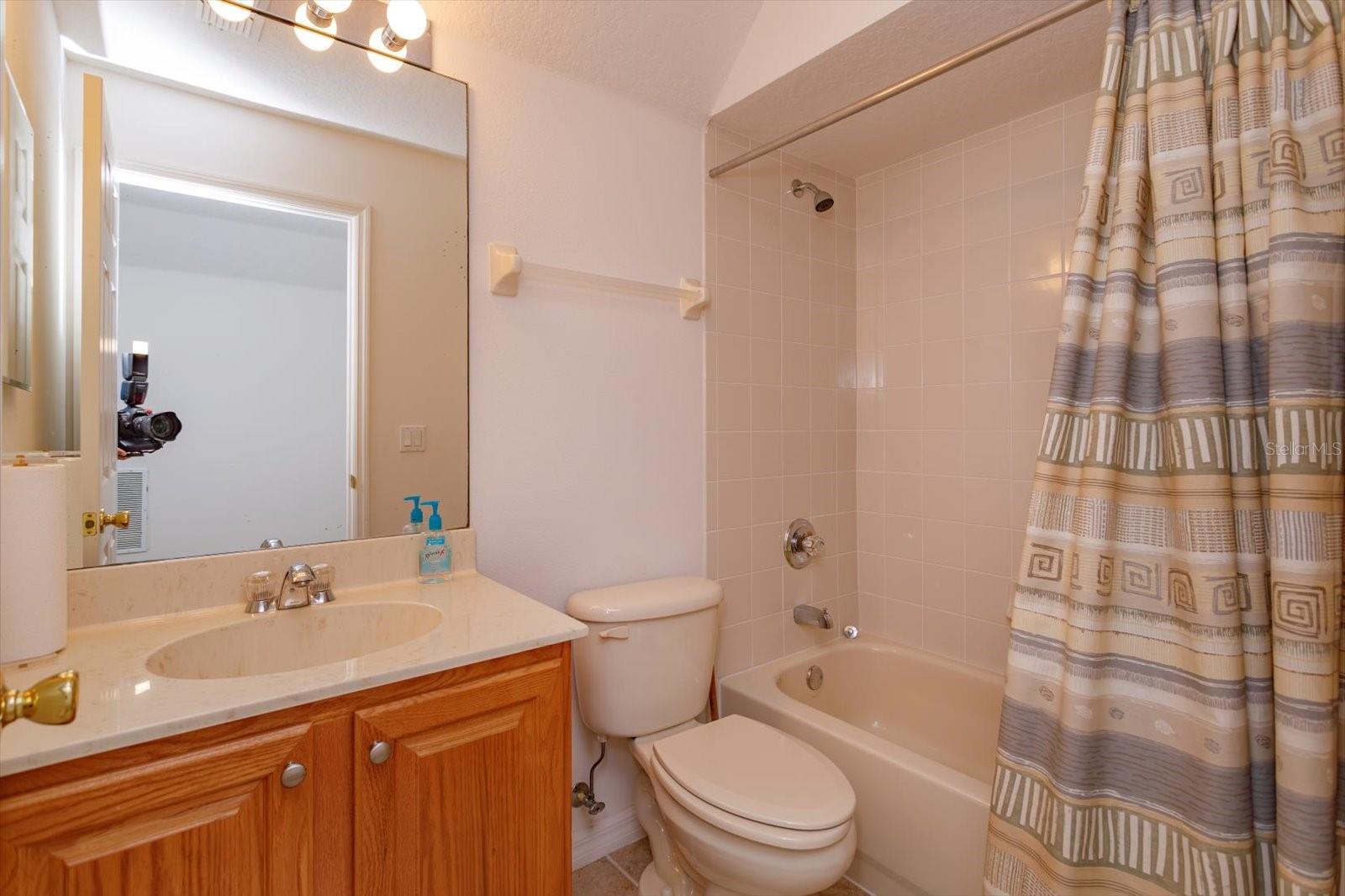 ROCK SPGS RIDGE PH 04-A 51 137 - Residential