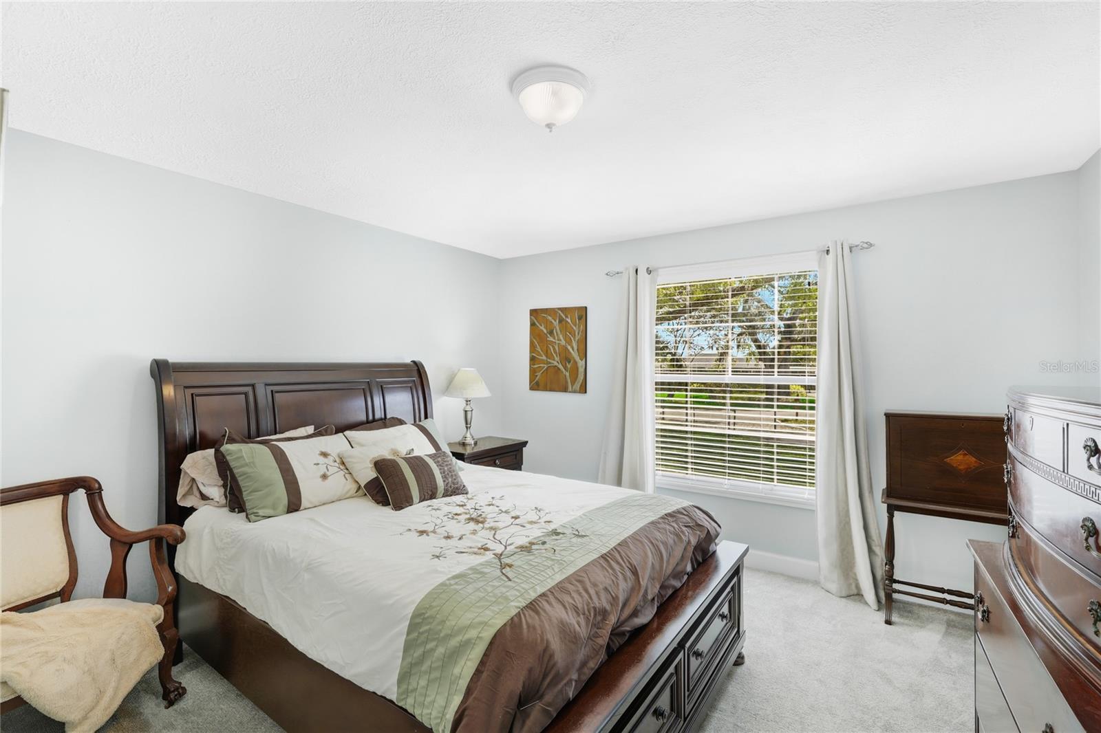 TROPICAL SHORES - Residential