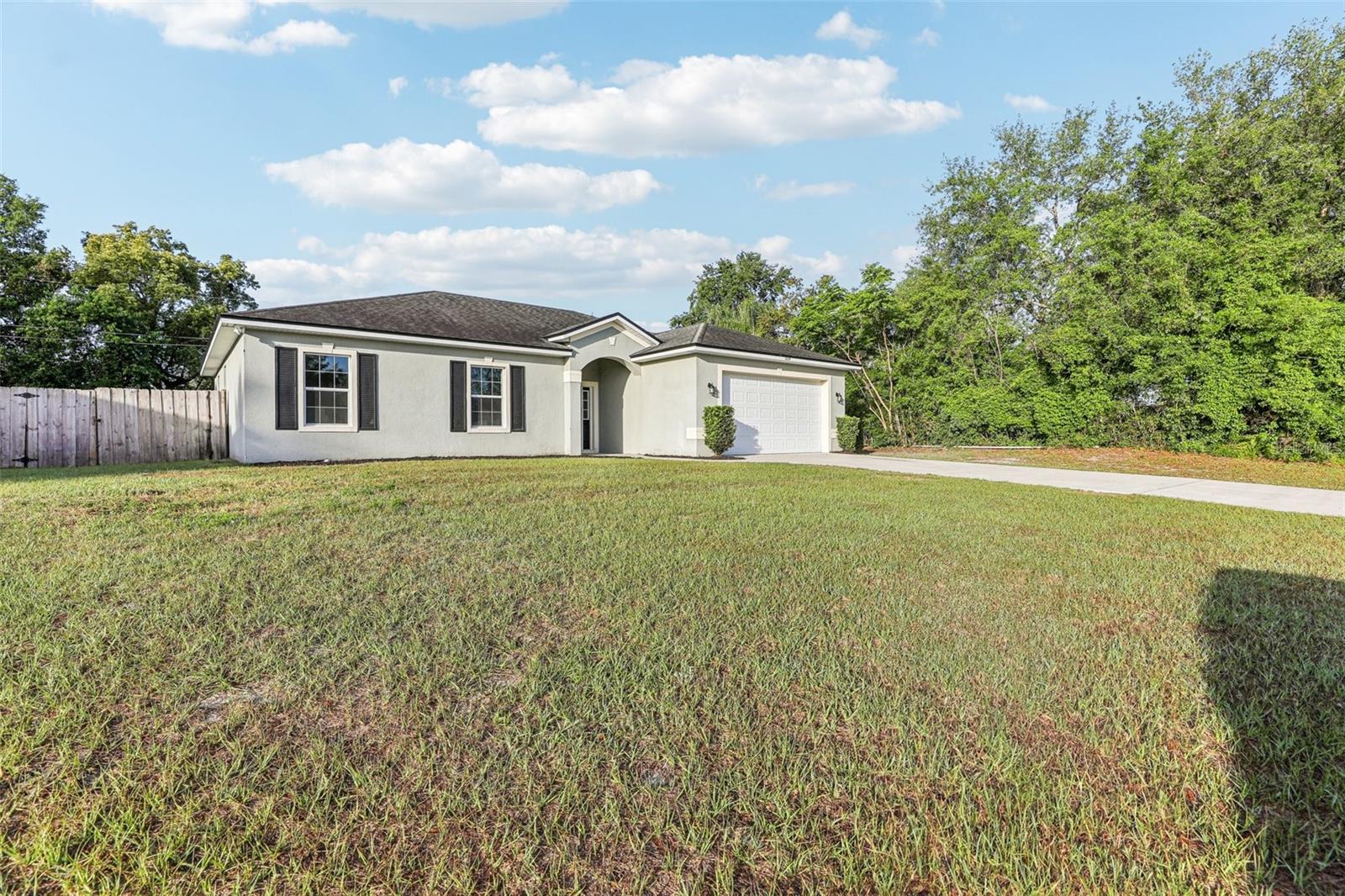 2229 CLEARWATER DRIVE
