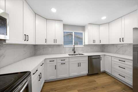 Tiny photo for 8170 SW 109th Street Road, Ocala, FL 34481 (MLS # OM725296)