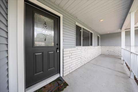 Tiny photo for 8170 SW 109th Street Road, Ocala, FL 34481 (MLS # OM725296)